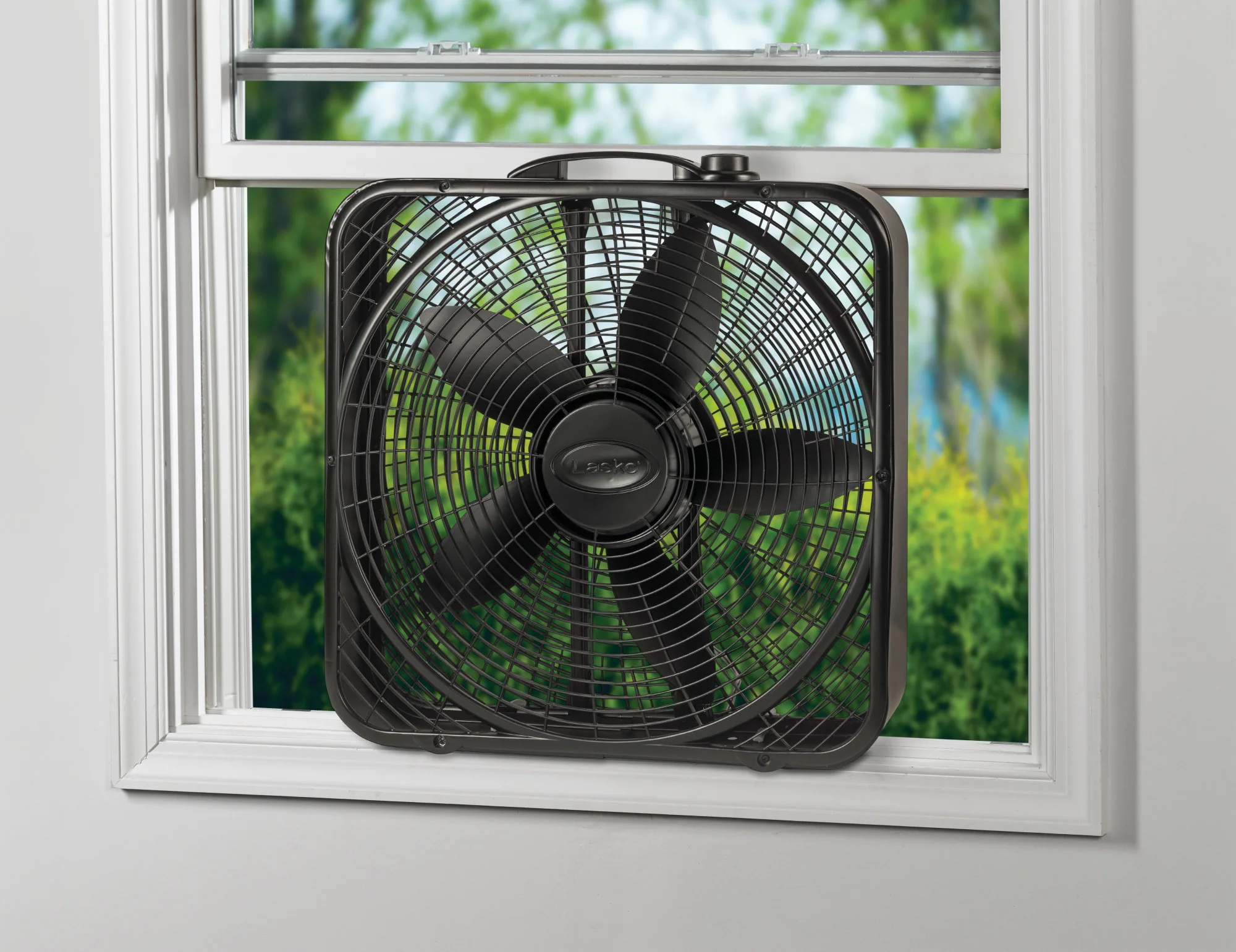 Lasko Power Plus Box Fan - Image 5